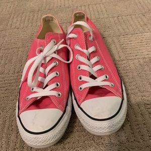 Pink converse